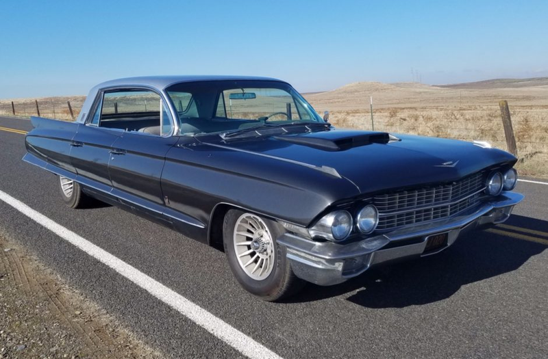Illustration for article titled Anyone looking for a '62 Sixty Special with 549 cubic inches and a hood scoop?